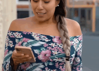 [COMPLETE] 094M0905 AE094 Abandonó a su ESPOSO por ser un simple ALBAÑIL y se arrepintió toda su vida