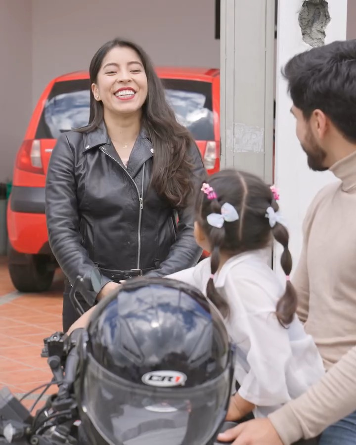 [COMPLETE] 095M0905 AE095 Dejó que su esposo lleve a su amante a la casa por esta razón