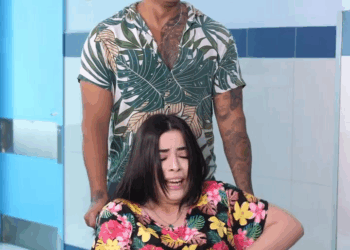 [COMPLETE] 492M0920 AQ368 Para evitar una multa de tránsito finge que tiene una mujer embarazada