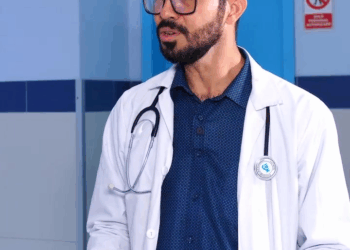 [COMPLETE] 468M0920 AQ344 Paga la Lipo de su Amante, sin imaginar que su Esposa trabajaba en la clinica