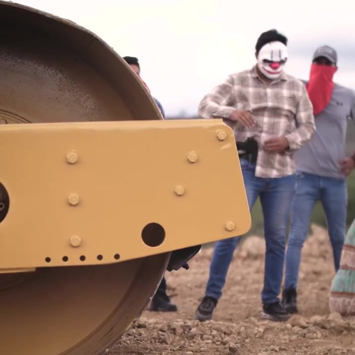 [COMPLETE] 467M0920 AQ343 Misioneros son C4ptur4dos y obligados a negar su Fe