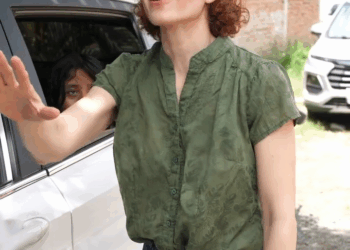 [COMPLETE] 457M0920 AQ333 No permite que su exesposo vea a su hija por no pagar la manutencion a tiempo