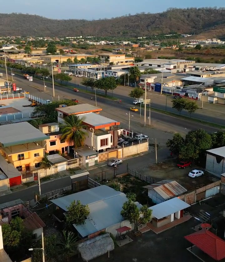 [COMPLETE] 135M0920 AQ011 Mamá se entera que su Hijo es Mantenido