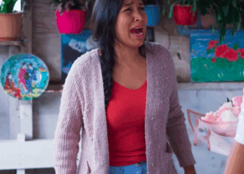 [COMPLETE] 102M0905 AF002 Niño noble vendió sus juguetes a cambio de comida para su mamá enfєrmα