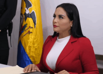 [COMPLETE] 417M0920 AQ293 Se olvidaron de Meterlo a la Carcel y estuvo 13 años Libre pero Dios le cambió la vida