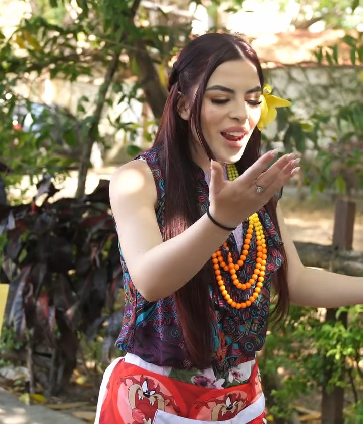 [COMPLETE] 386M0920 AQ262 la mujer del proceso no se cambia