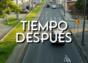 [COMPLETE] 188M0920 AQ064 Abuela encuentra a su Nieto limpiando carros en la calle para poder comer la razón te indignará