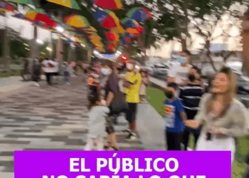 [COMPLETE] 367M0920 AQ243 Propuesta de MATRIMONIO más creativa del Mundo