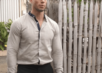 [COMPLETE] 356M0920 AQ232 Niña Millonaria rompe TV y culpa a la hija de la Empleada