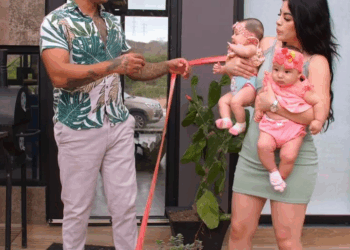 [COMPLETE] 355M0920 AQ231 Se Divorcian y dividen hasta sus Hijas Mellizas, pero Dios las vuelve a juntar