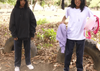 [COMPLETE] 227M0920 AQ103 Niña rica cambia de vida con su gemela pobre