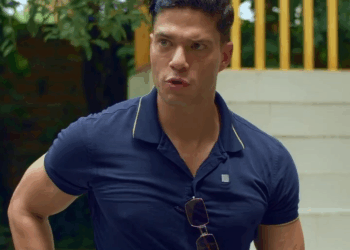 [COMPLETE] 296M0920 AQ172 Piensan que es un ladrón por sus Fachas#tienda