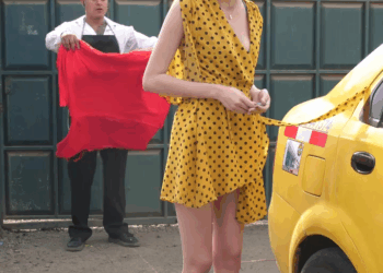 [COMPLETE] 243M0920 AQ119 Novia se queda sin Ropa en su Propuesta de Matrimonio