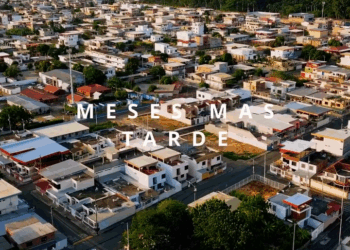 [COMPLETE] 248M0920 AQ124 Papá abandona a su Hijo en la calle en su cumpleaños por irse con una Mujer