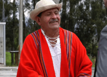 [COMPLETE] 140M0905 AF040 Lo humillaron por ser del campo sin pensar que era una persona importante