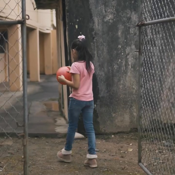 [COMPLETE] 155M0905 AF055 Padre desprecó a sus propios hijos y prefirió a su hijastra