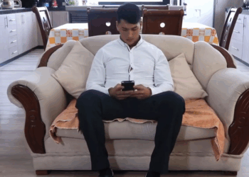 [COMPLETE] 217M0905 AF117 Se avergonzaba de su esposa por estar gordita