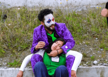 [COMPLETE] 221M0905 AF121 Todos podemos ser héroes en esta vida sin importar en la condición en la que estamos