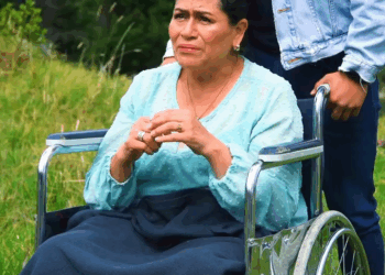 [COMPLETE] 235M0905 AF135 Quiso encubrir los malos actos de su esposo para no perder su amor