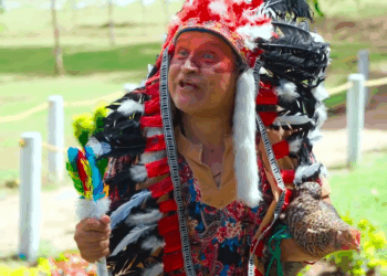 [COMPLETE] 260M0905 AF160 Eligió a su amante pero no sabia que su esposa tenia un gran tesoro en su gallina