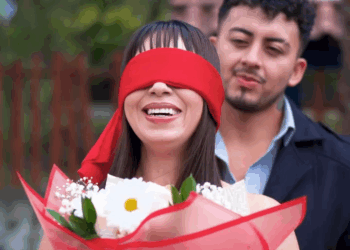 [COMPLETE] 517M0905 AF417 Rechazó el regalo de su novio por no ser de lujo y terminó arrepintiéndose