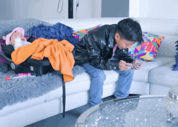 [COMPLETE] 034M0905 AE034 Niño botó a la basura a su hermanita por c3los