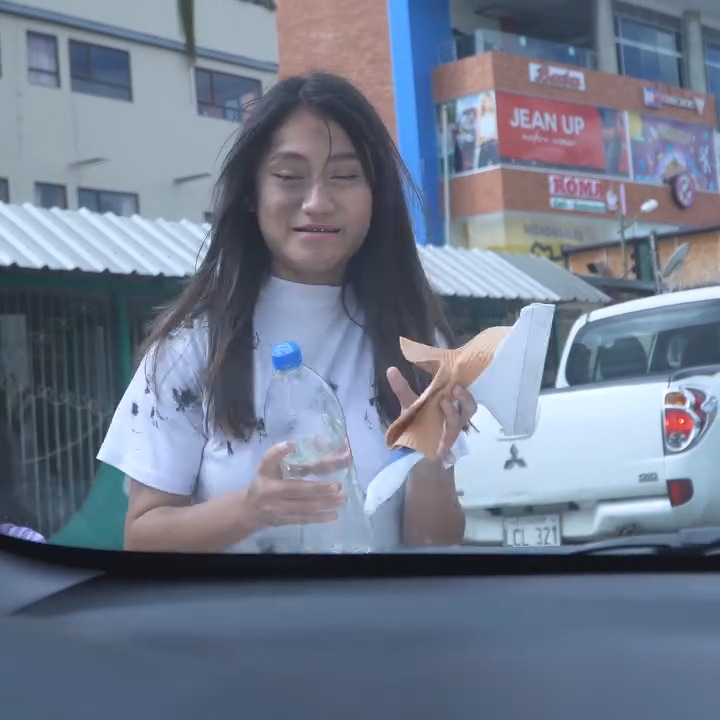 [COMPLETE] 503M0905 AF403 Nunca pensó que sus hijos interrumpirían su boda para contar una gran verdad