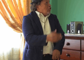 [COMPLETE] 496M0905 AF396 Abogado pone a prueba a los hijos de su cliente para descubrir quien le está robando