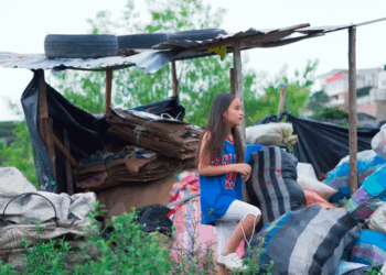 [COMPLETE] 459M0905 AF359 Nunca perdió la esperanza en su padre y al final ocurrió un milagro