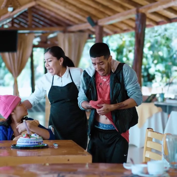 [COMPLETE] 441M0905 AF341 Ser millonario no compra la educación