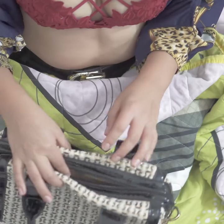 [COMPLETE] 435M0905 AF335 Su última voluntad fue pasar una noche con su ex y terminó así