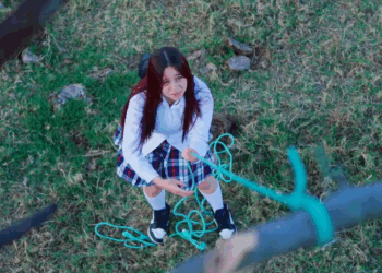 [COMPLETE] 411M0905 AF311 Quiso dєshαcєrsє de su bbє recien nαcid0, pero un milαgro hizo que esta humildє albañil apareciera p