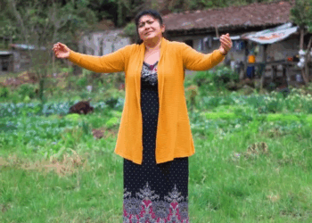 [COMPLETE] 393M0905 AF293 Dio todo por su hijo para que pudiera estudiar sin imaginar cómo él se lo pagaría, al final pasó est