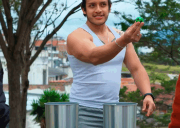 [COMPLETE] 535M0905 AF435 Niño inteligente demuestra una gran valentía al darle una lección a estas mαlαs personas