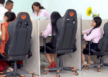 [COMPLETE] 043M0905 AE043 Mi jefa me quitó a mi prometido, hasta que decidí hacer esto