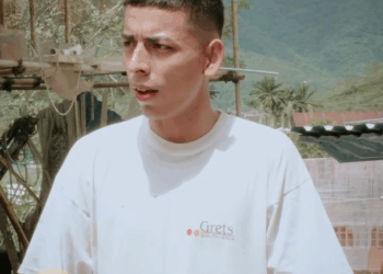 [COMPLETE] 286M0905 AF186 Fue juzgado por su apariencia, pero sorprendió a todos con su talento