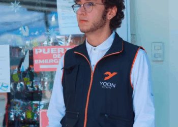 [COMPLETE] 328M0905 AF228 Niño genio regresa a la tierra para ayudar a una mujer en apuros