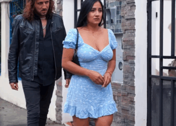 [COMPLETE] 310M0905 AF210 Su ex la obligó a engañar a un empresario pero el amor cambió su destino