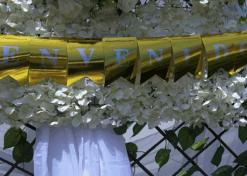 [COMPLETE] 311M0905 AF211 Niño vuelve de su muerte para desenmascarar a su tío