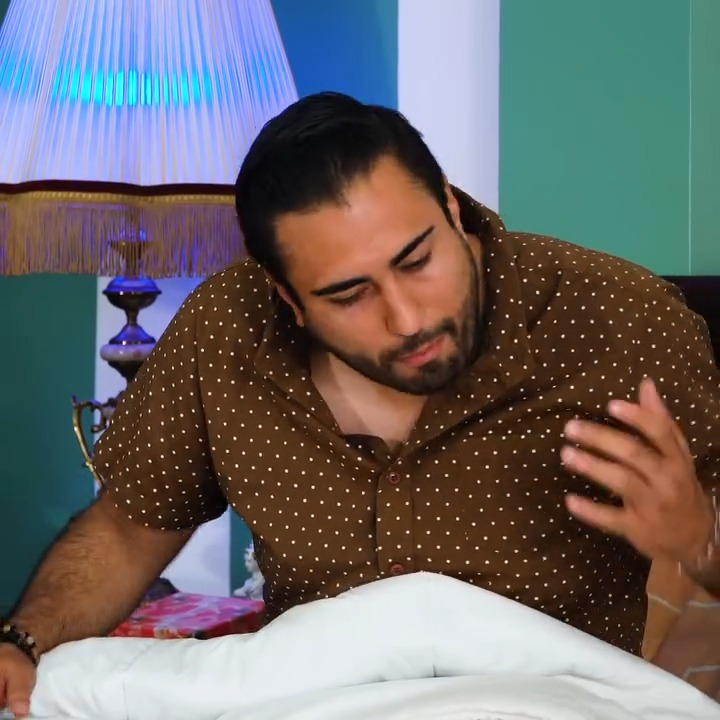 [COMPLETE] 318M0905 AF218 Traicionó a un buen hombre