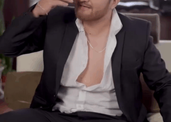 [COMPLETE] 046M0905 AE046 Abandonó a su esposo por su c3los 3nfermisos hasta que descubrió la verdad