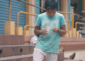 [COMPLETE] 568M0905 AF468 Abandonó a su hijo por dinero y terminó así