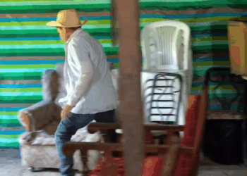 [COMPLETE] 576M0905 AF476 Falso sacerdote se aprovechαba de gente humilde haciéndoles esto