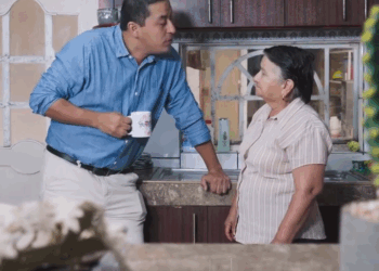 [COMPLETE] 581M0905 AF481 No quería a su hijastra hasta que supo su verdad