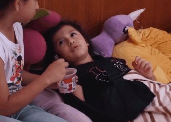 [COMPLETE] 592M0905 AF492 HUMILLABA a su hermana por ser adoptad@ hasta que se enteró de esto