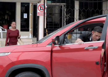 [COMPLETE] 598M0905 AF498 Abandonó a su esposo por quedar en silla de ruedas pero la vida se encargó de cobrarle todo