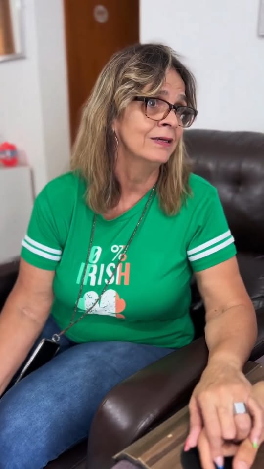 [COMPLETE] 616M0905 TG016 Fingia está assim para fazer o que bem queria