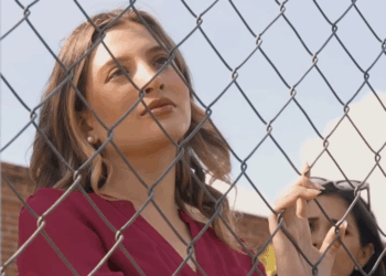 [COMPLETE] 710M0920 TP023 Se enamoró de la hermana de su mejor amigo sin importarle que ella era mayor que él