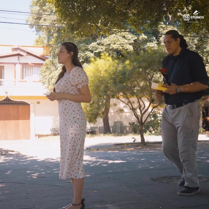 [COMPLETE] 691M0920 TP004 Esta chica hermosa se enamoró de un desconocido sin importar su apariencia, La bella y la bestia