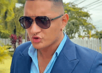 [COMPLETE] 635M0920 TM023 Sentía vergüenza de su propia familia y la vida le dio una gran lección